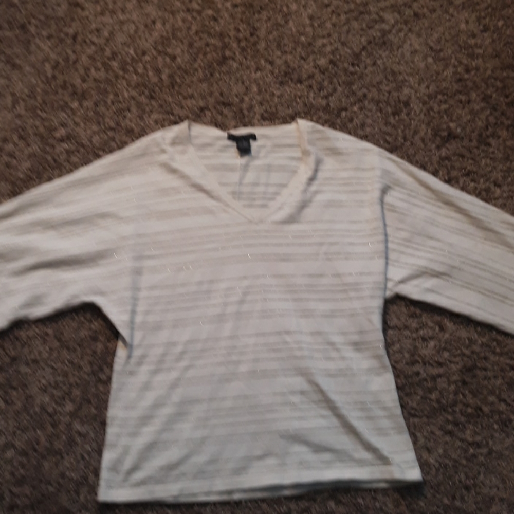 V-neck Sweater